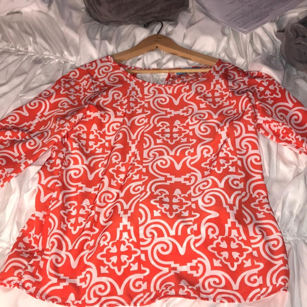 Loose blouse